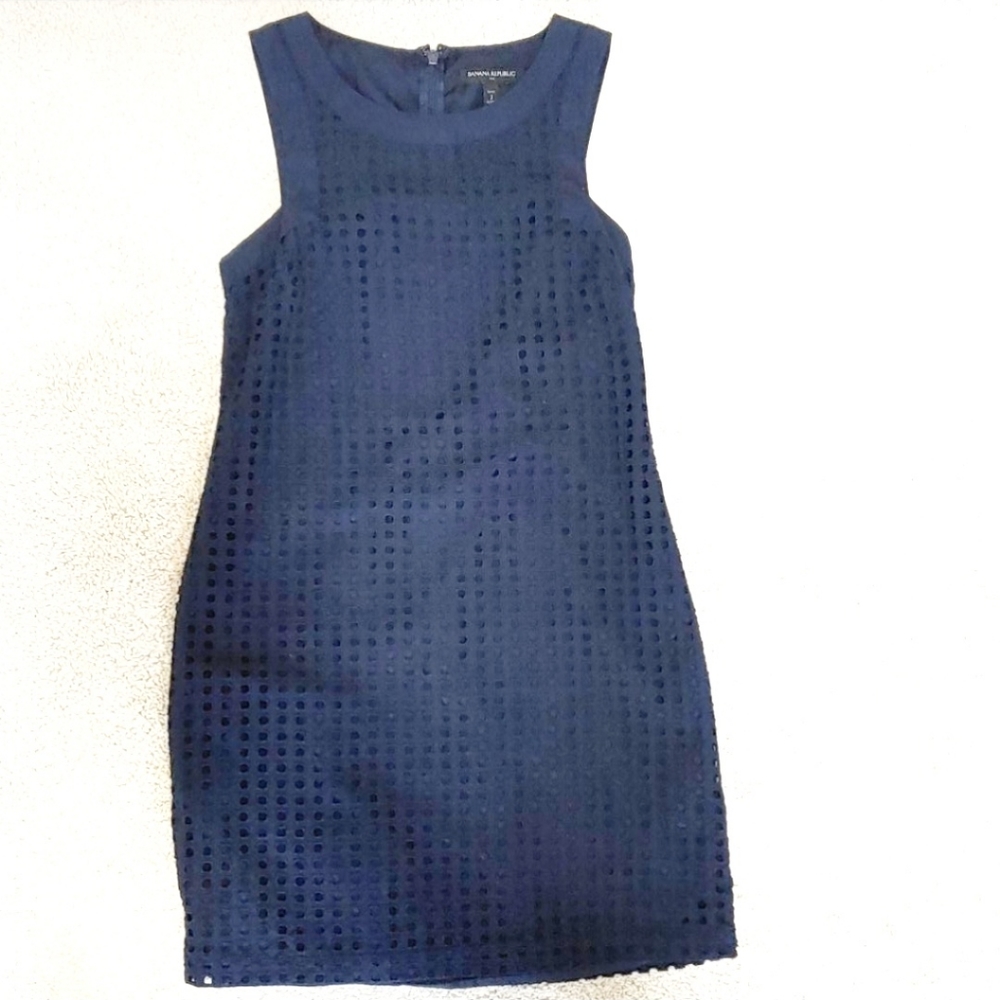2/$20 Banana Republic Sleeveless Dress